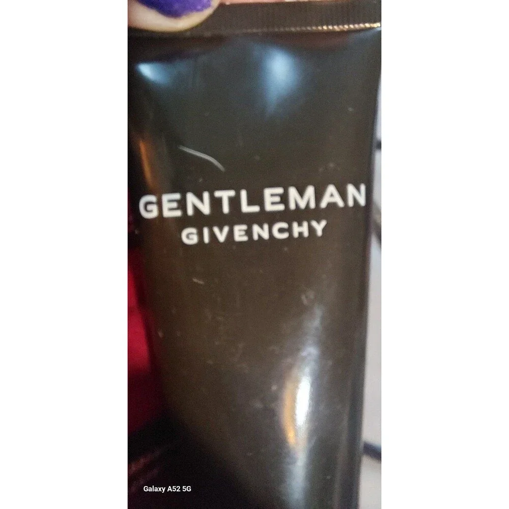 Gentleman givenchy hair and body shower gel